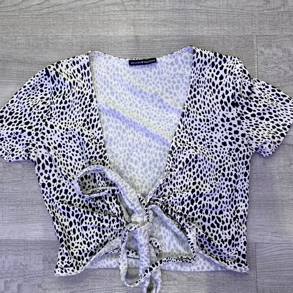 Brandy Melville tie top